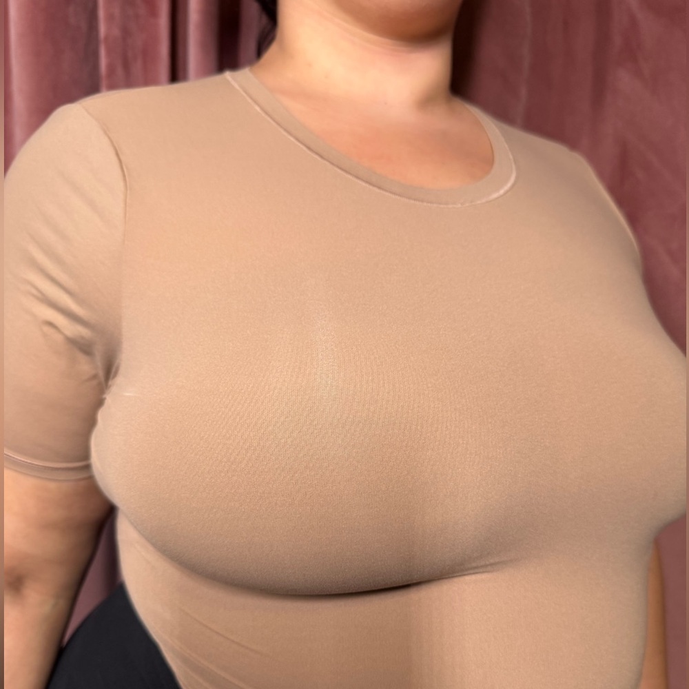 Essential Crewneck Short Sleeve Top - Nude